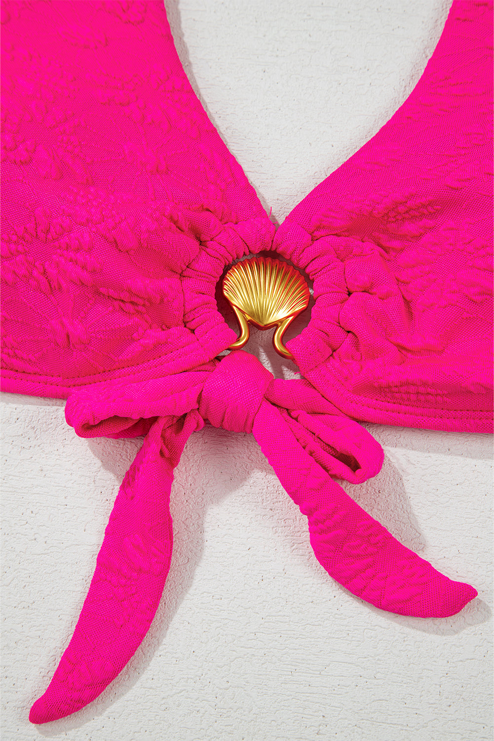 Rose Red Gold Shell Decor Wire-free Knotted 2pcs Bikini Swimsuit