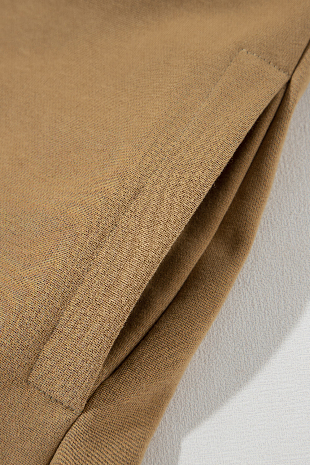 Parchment Solid O Neck High Low Hem Pullover Sweatshirt