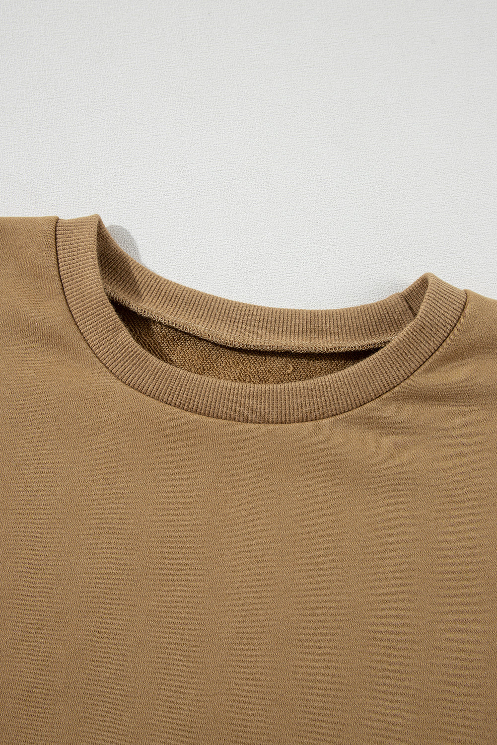 Parchment Solid O Neck High Low Hem Pullover Sweatshirt