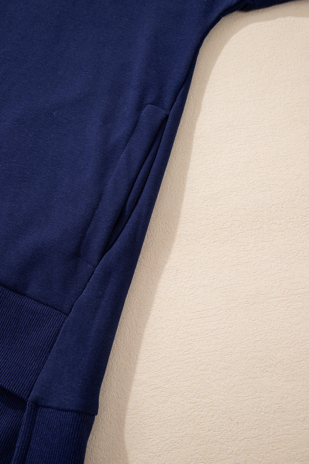 Parchment Solid O Neck High Low Hem Pullover Sweatshirt