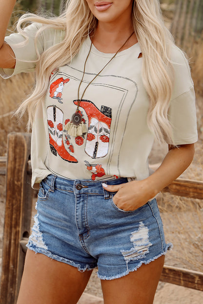 Parchment Cowgirl Queen Graphic Tee