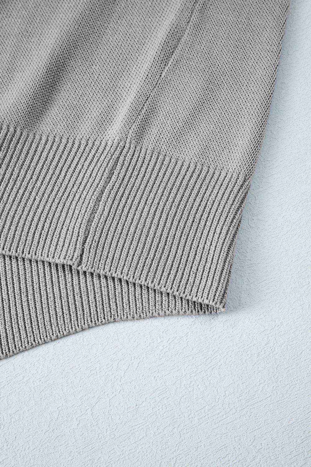 Gray Solid Color Thumbhole Sleeve Ribbed Edge Sweater