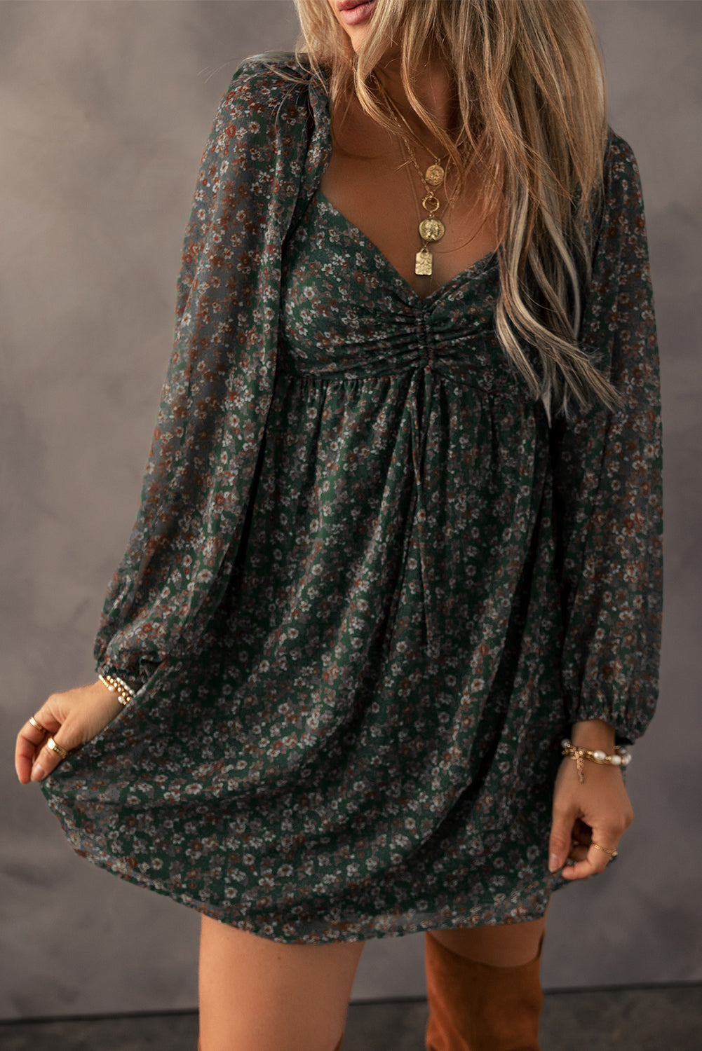 Red Floral Print Sweetheart Neck Shirred Back Mini Dress